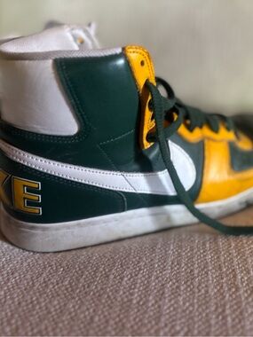 Nike High-Top  “SEATTLE SUPERSONICS”  Sneakers in Green, Yellow & White